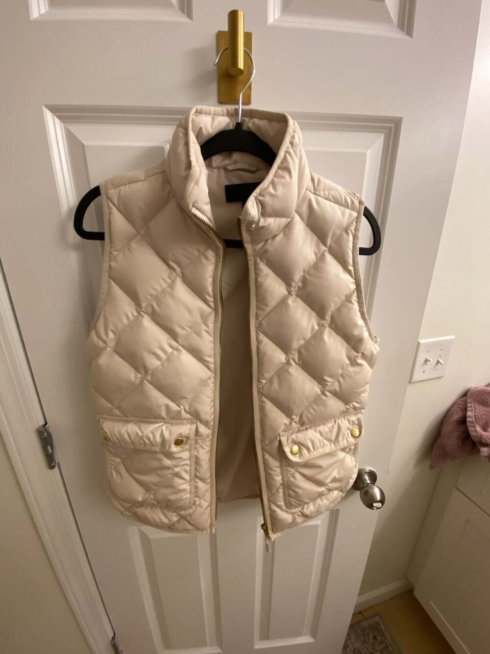 J.Crew Excursion Quilted Vest Size S Ivory Down Puffer